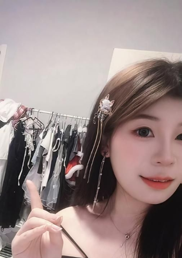 翘臀女友系小姐姐