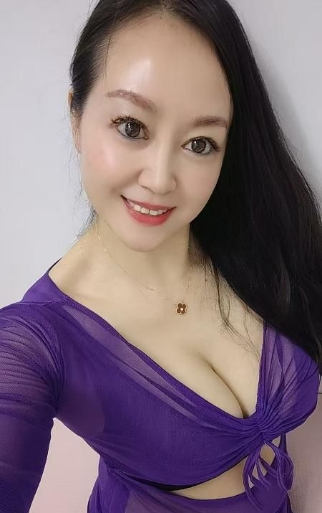 罗湖大奶风骚骚货少妇