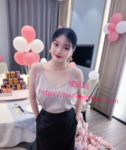 大胸虎牙妹文文