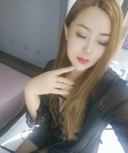 包河黑丝情趣御姐