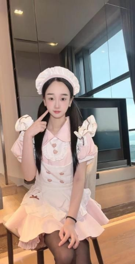 上城制服长腿妹妹