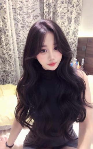 年轻活力的大奶妹